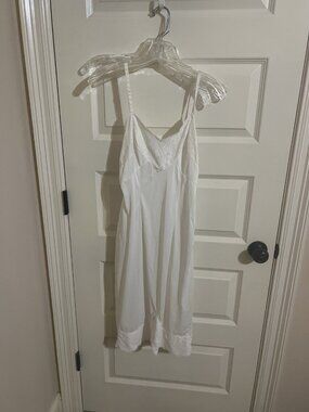 Vintage Beverly Vogue RARE Skirt Saver Slip SZ 34 White Lace  Side Zip Made USA